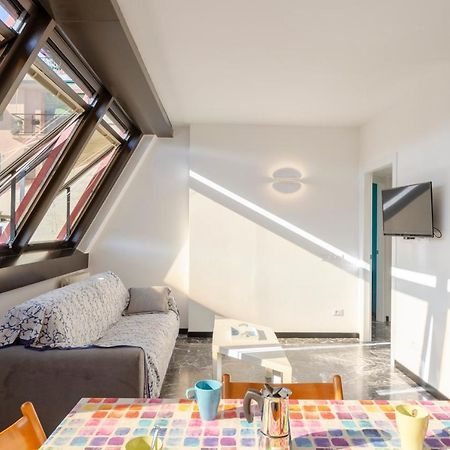 Joivy Spacious Apt For 6, Near Train Station And Beach Sestri Levante Exterior photo